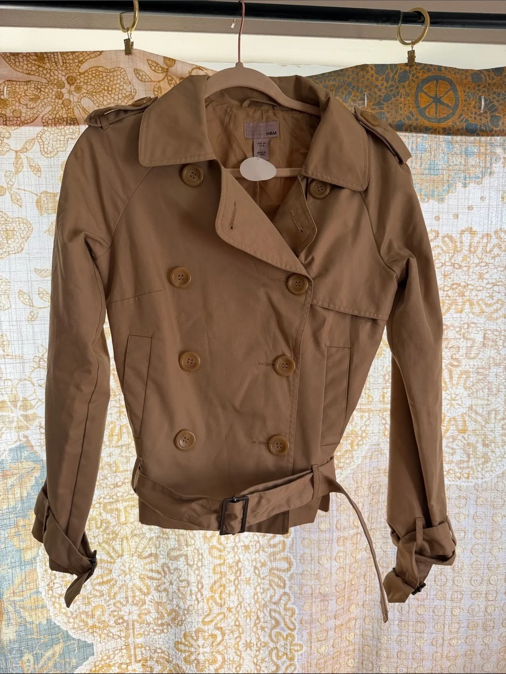 Y2K H&M cropped Women’s Double-Breasted Tan Trench Jacket